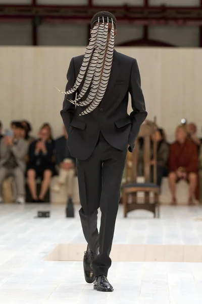 Look 6